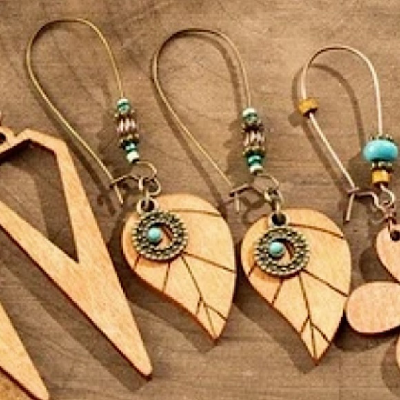 Boho Tribal Wooden Leaf Beaded Drop Earrings - Picture 3 of 3